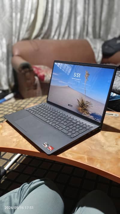 Dell Vostro 3525 | AMD Ryzen 5 5625U | 16GB RAM