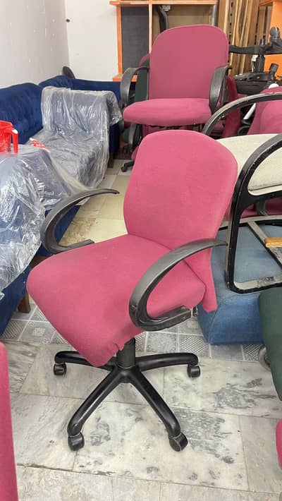 Branded Office chairs
