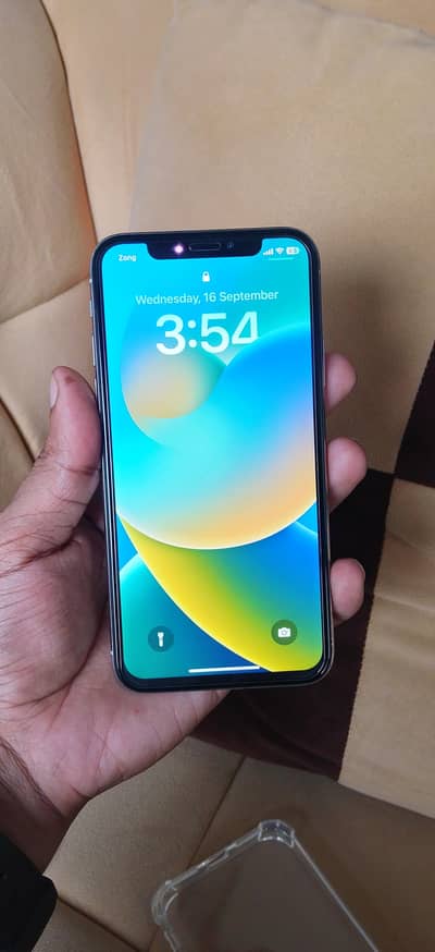 Apple iPhone X (PTA Approved)