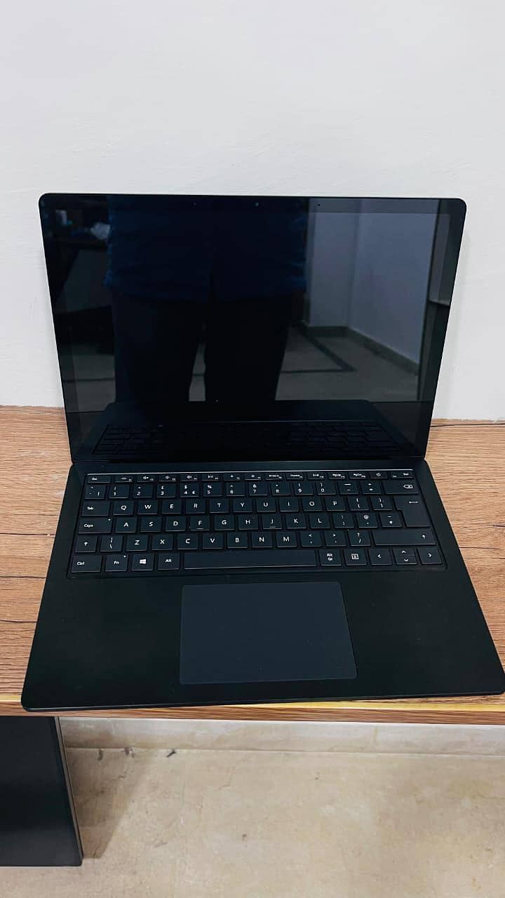 Microsoft surface laptop 5 3