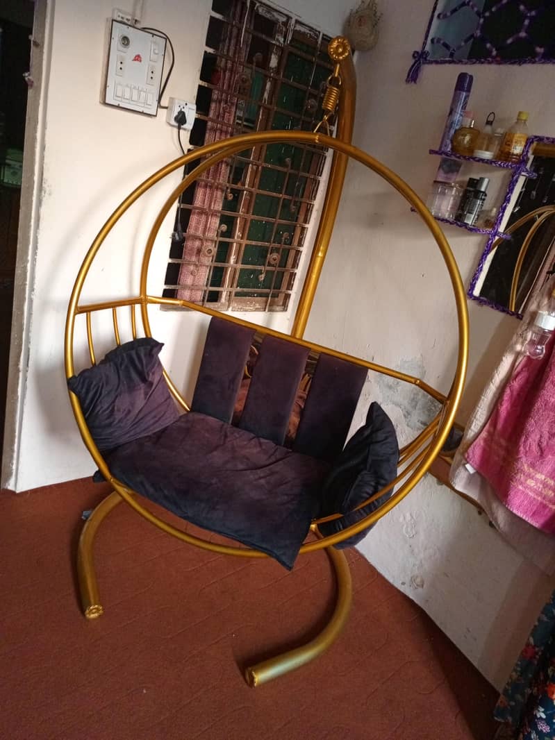jhoola swing 1