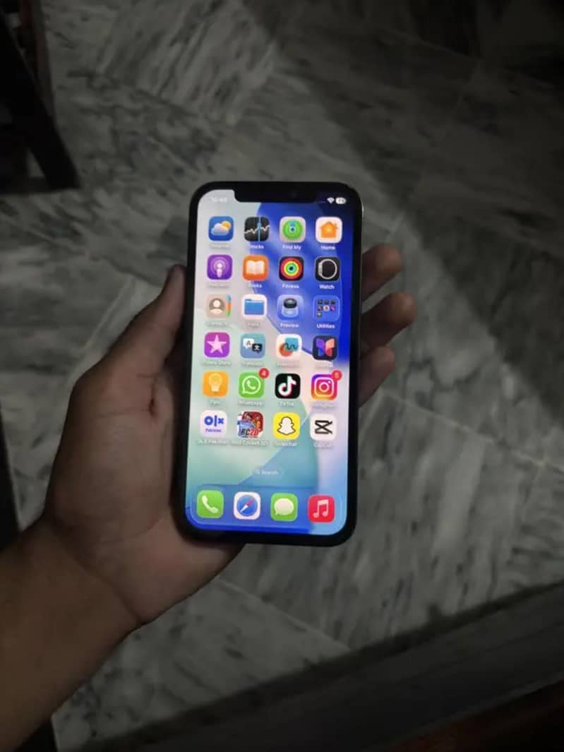 Apple iPhone 12 Pro 1