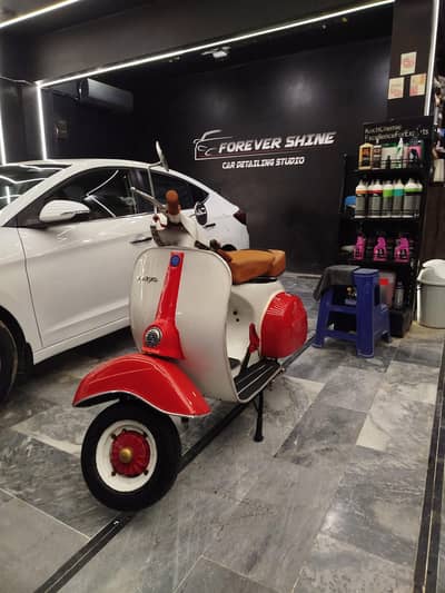 Italian vintage vespa 1979