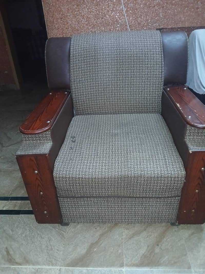 Sofa set 0