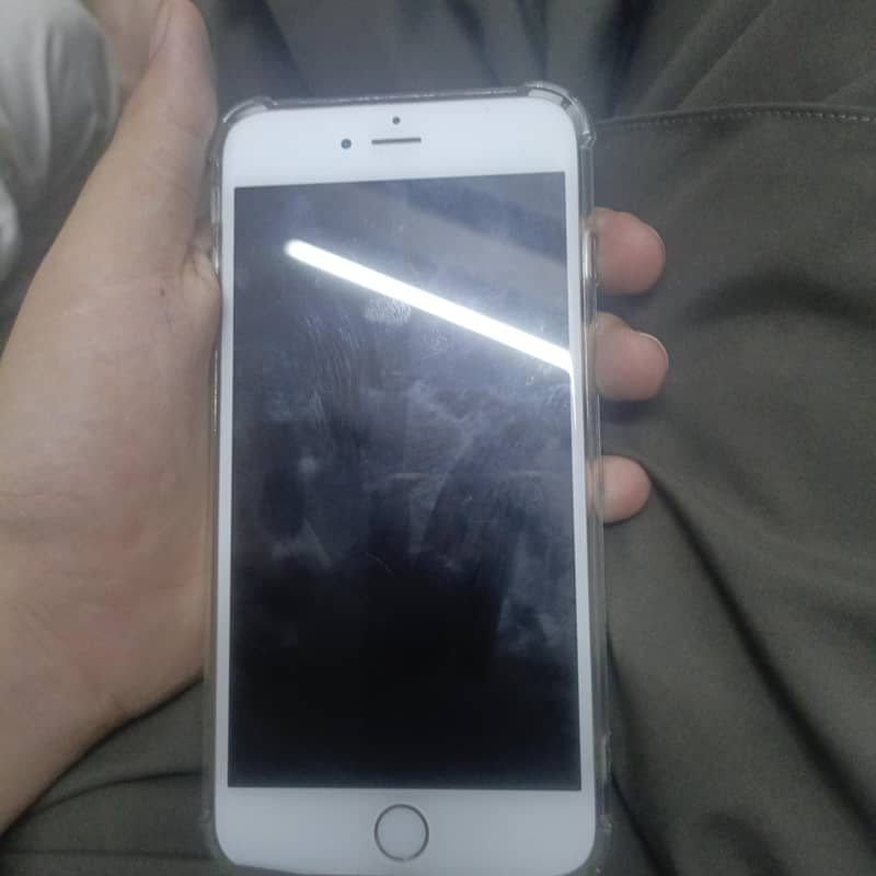 Apple iPhone 6 Plus 0
