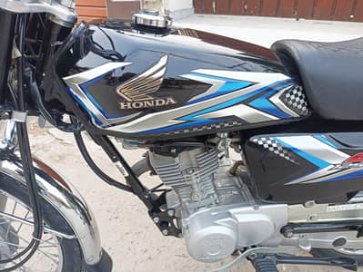 24/25 model honda cg  03085274657