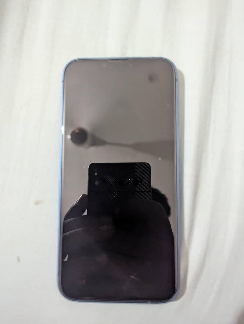 Apple iPhone 13 9