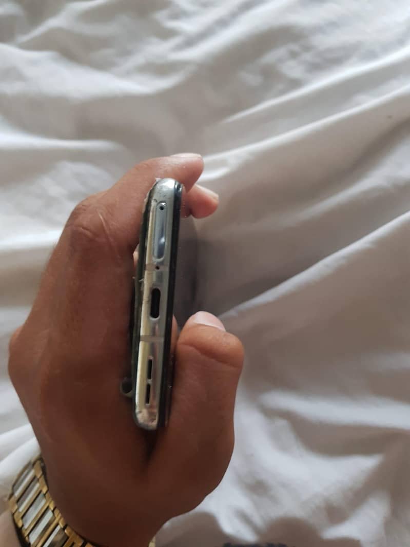 One Plus 8t 5
