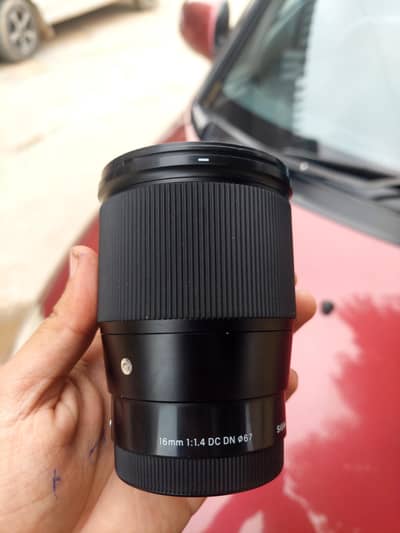 sigma 16mm 1.4 with box e mount sony