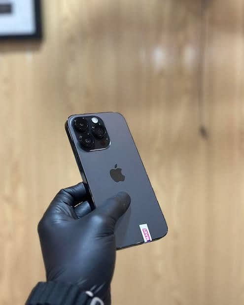 Apple iPhone 14 Pro 2