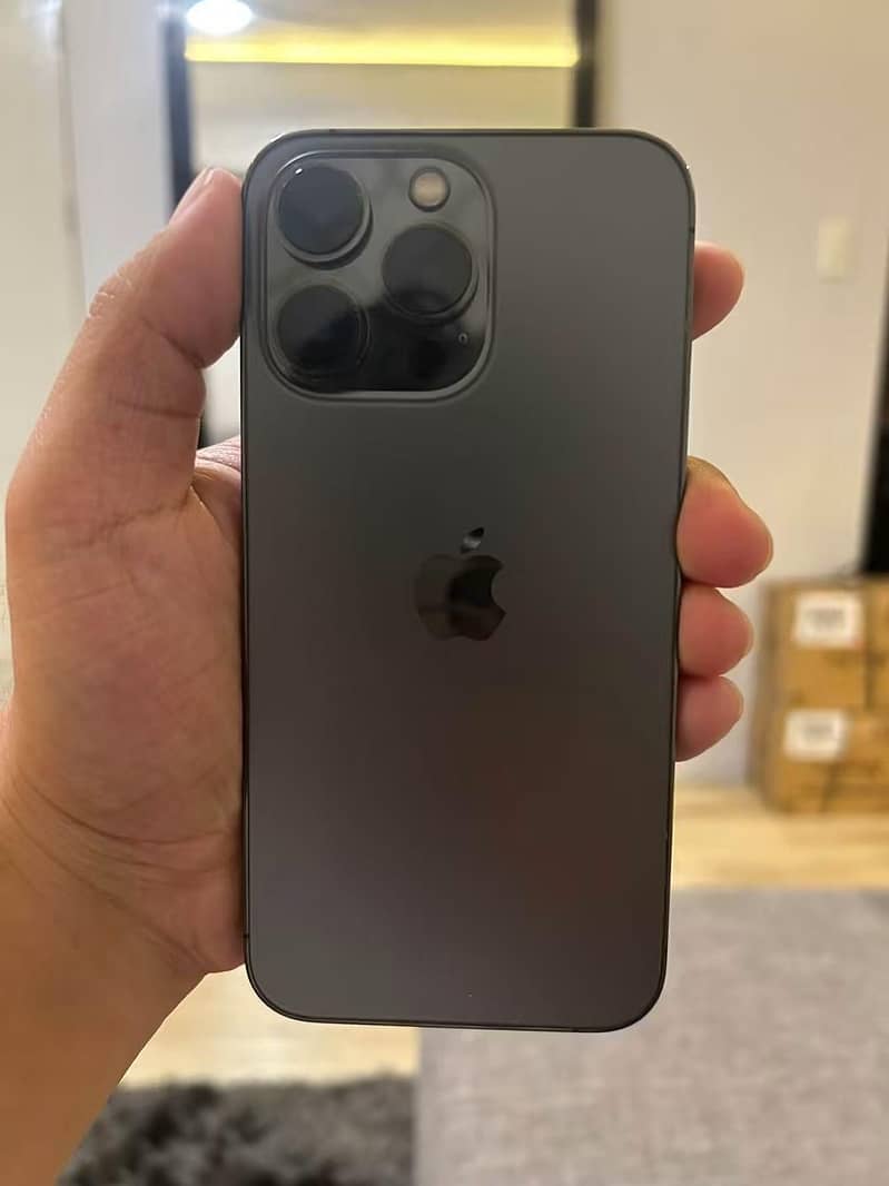 Apple iPhone 13 Pro 0