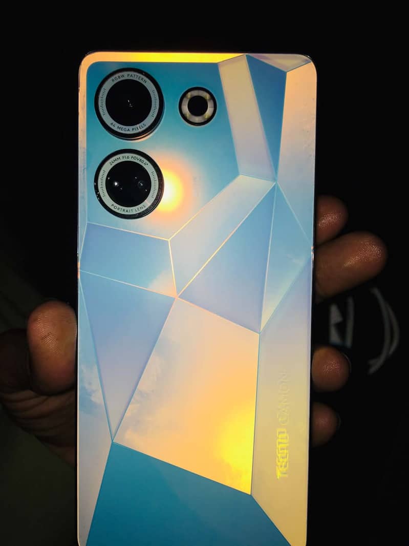 camon 20 pro 0