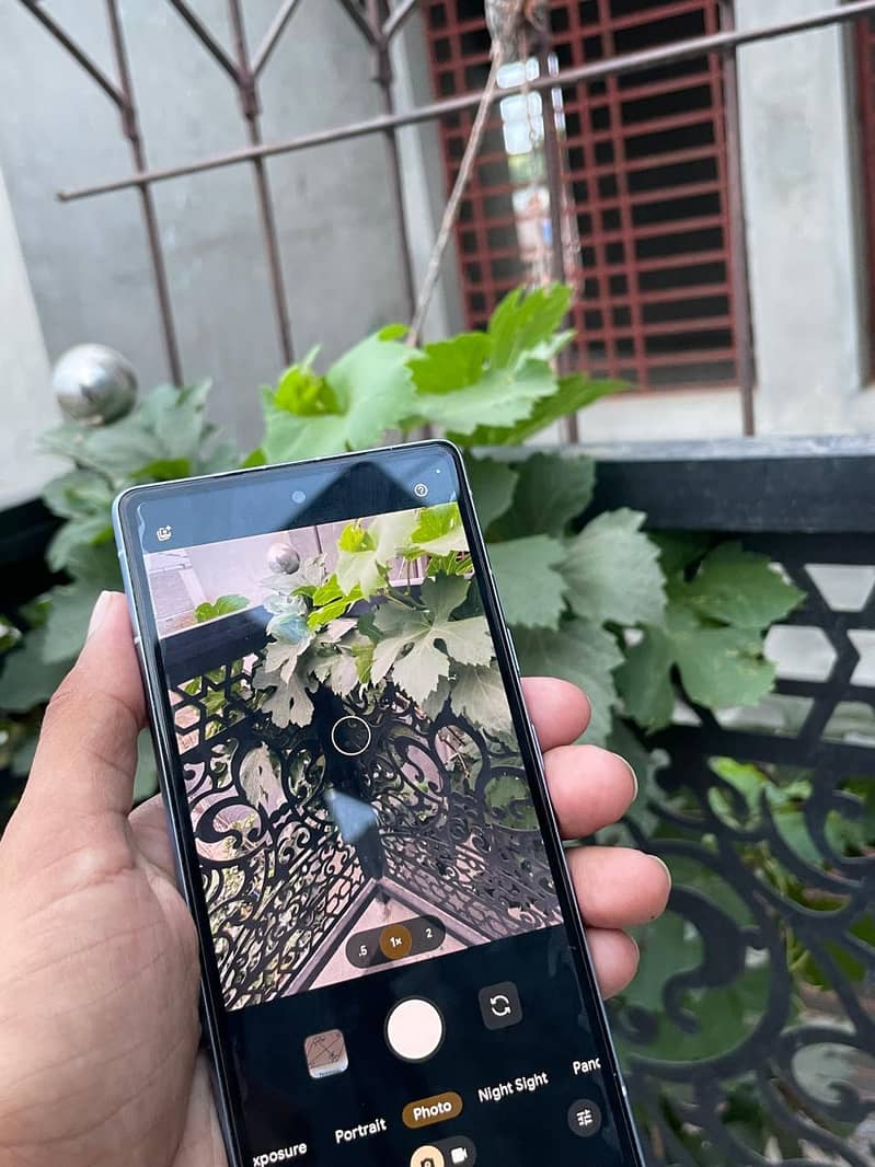 Google Pixel 7a 2
