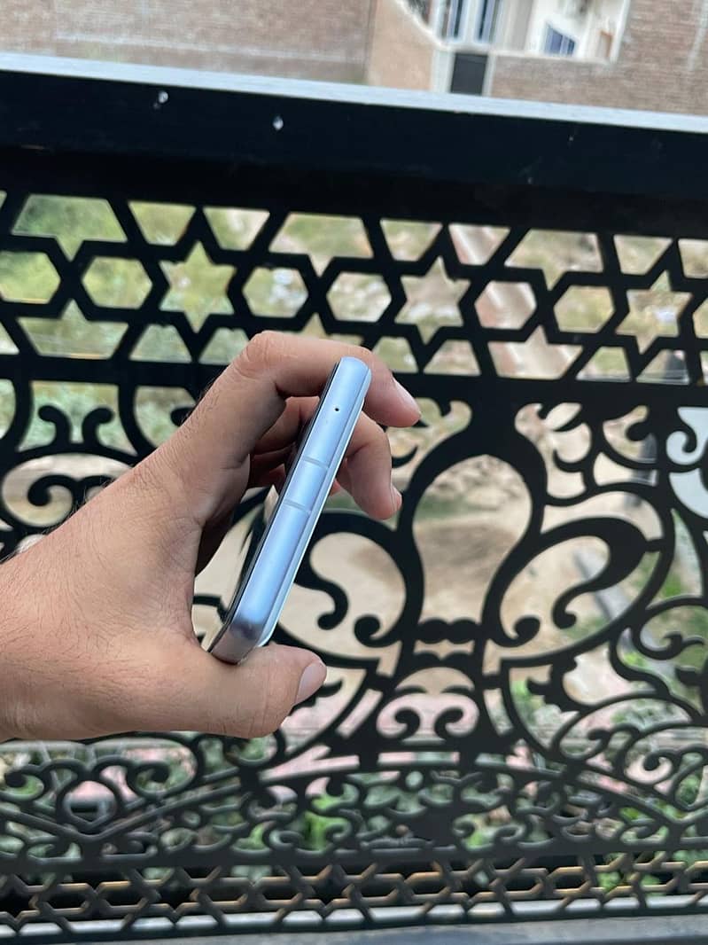 Google Pixel 7a 6