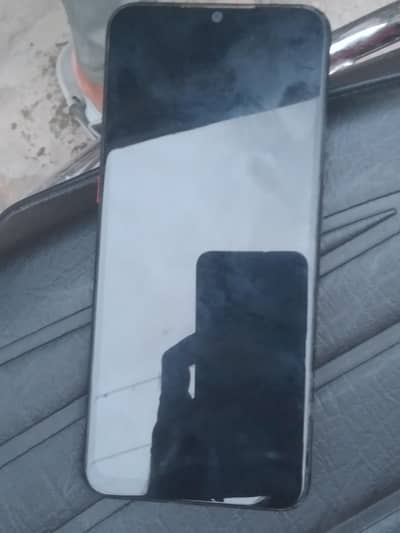 Tecno pouvoir 4