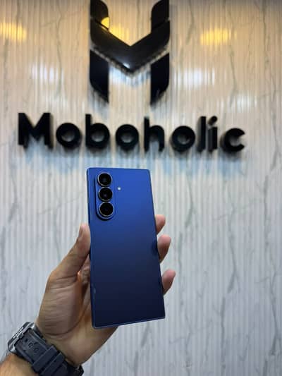 Samsung Fold 7 , 256GB, NON PTA, 4 MONTH SIM TIME
