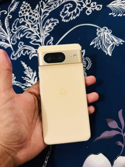 Google Pixel 8