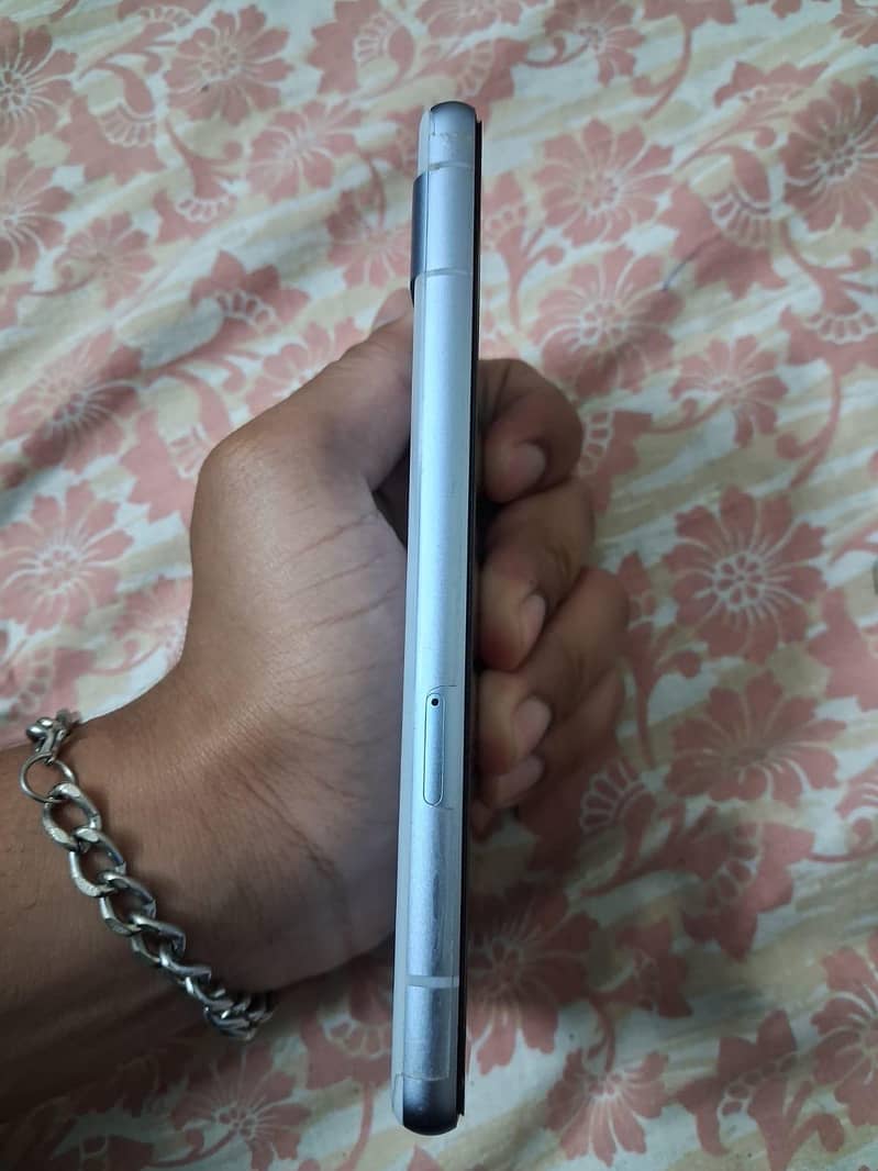 Google Pixel 7a 1