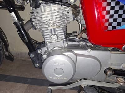 urgent sale bike lush condition