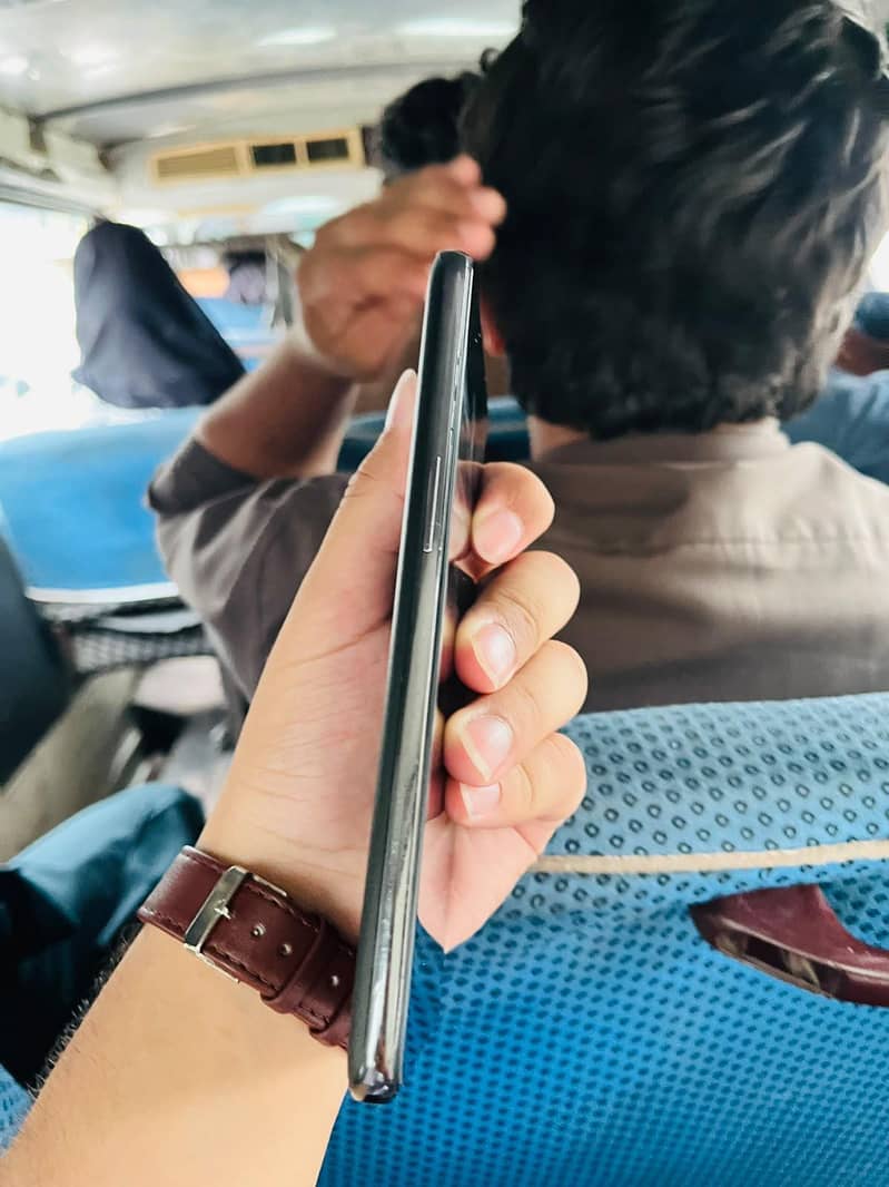 One Plus 10T 6