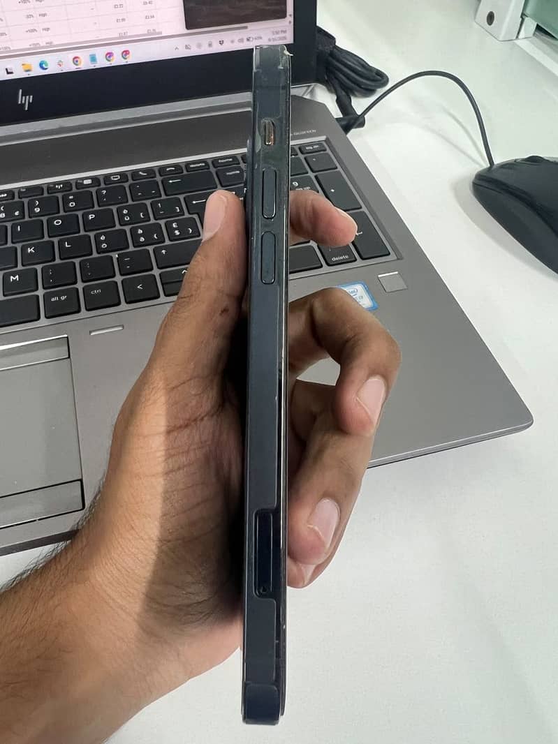 Iphone 12 pro JV 1
