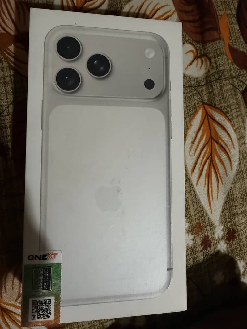 Apple iPhone 17 Pro Max 0