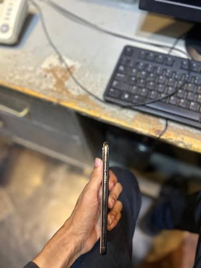 IPhone XS Max Non Pta Sim Working 64gb