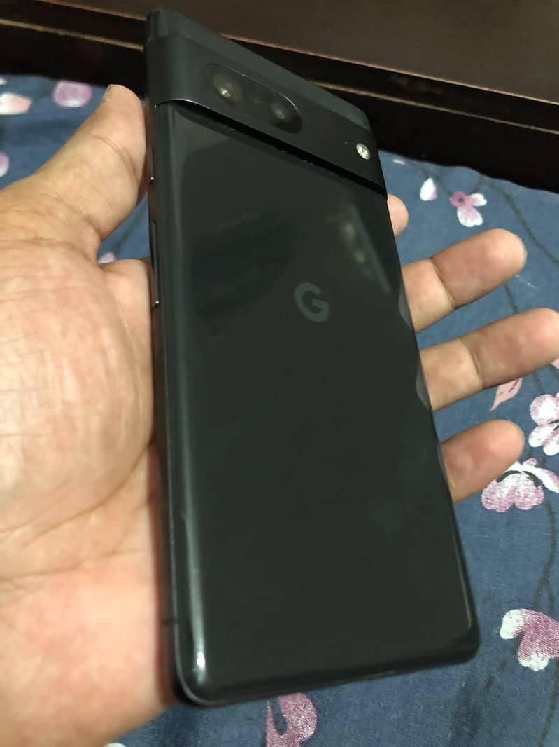Google Pixel 7 3