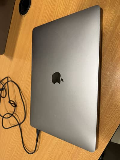 Required MacBook Pro 2020 panel lcd