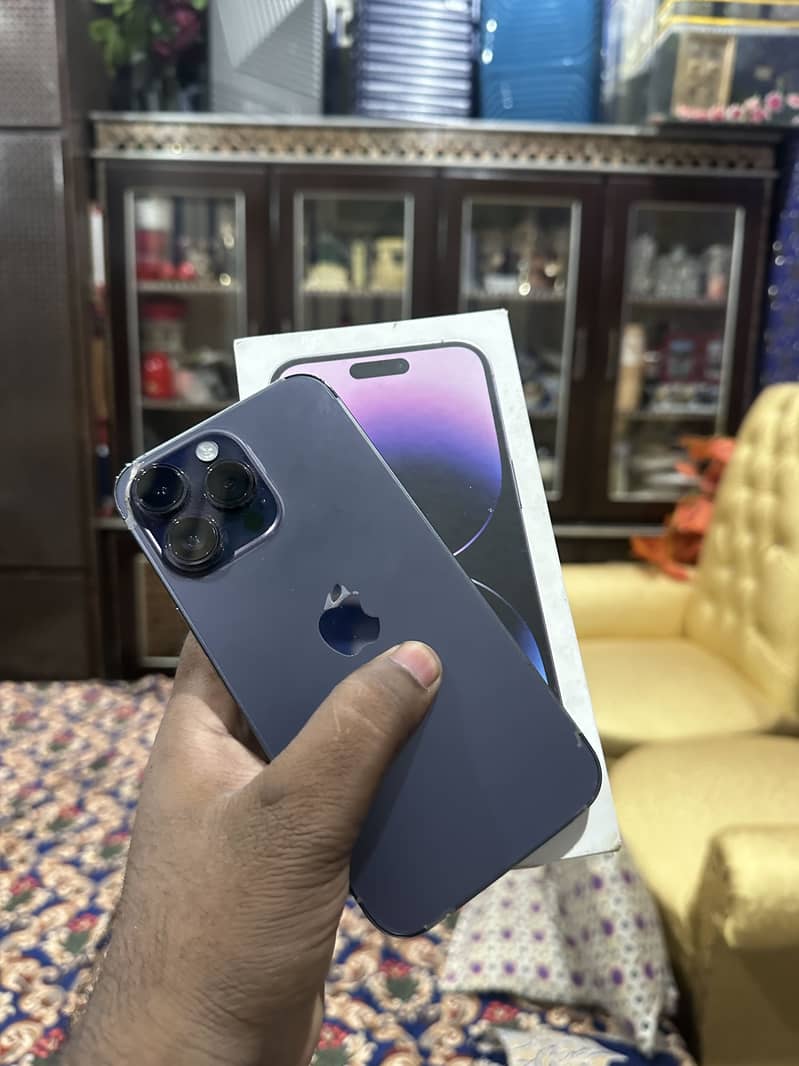 IPHONE 14 pro max 4