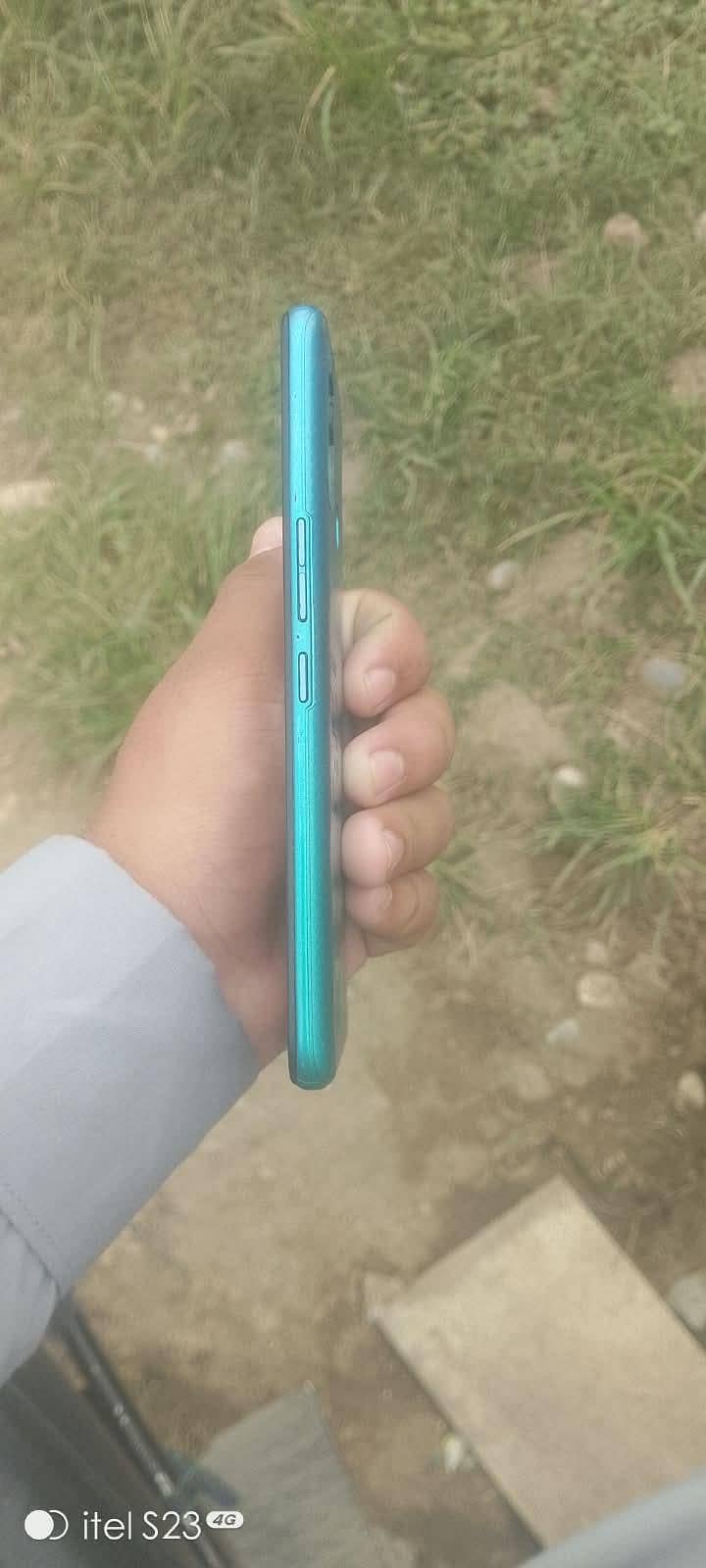 Tecno Spark 7T 4