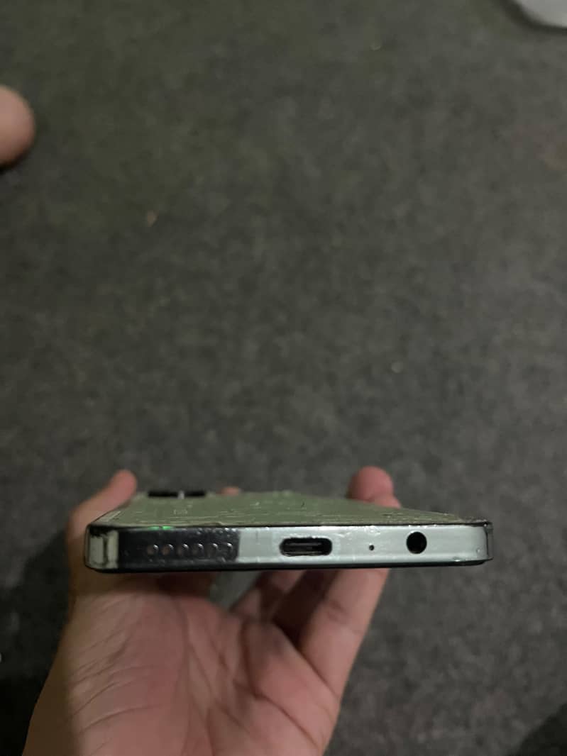 Tecno CAMON 20 Pro 1