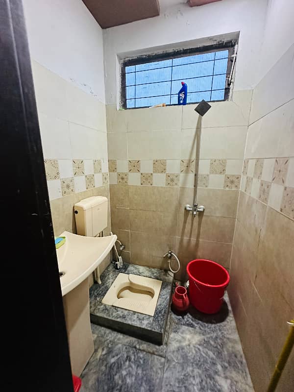 LOWER PORTION FOR RENT 5