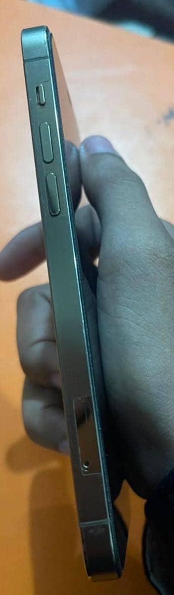 Apple iPhone 12 Pro