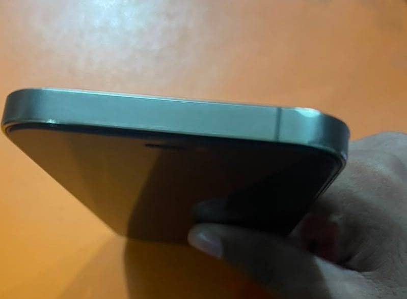 Apple iPhone 12 Pro 3