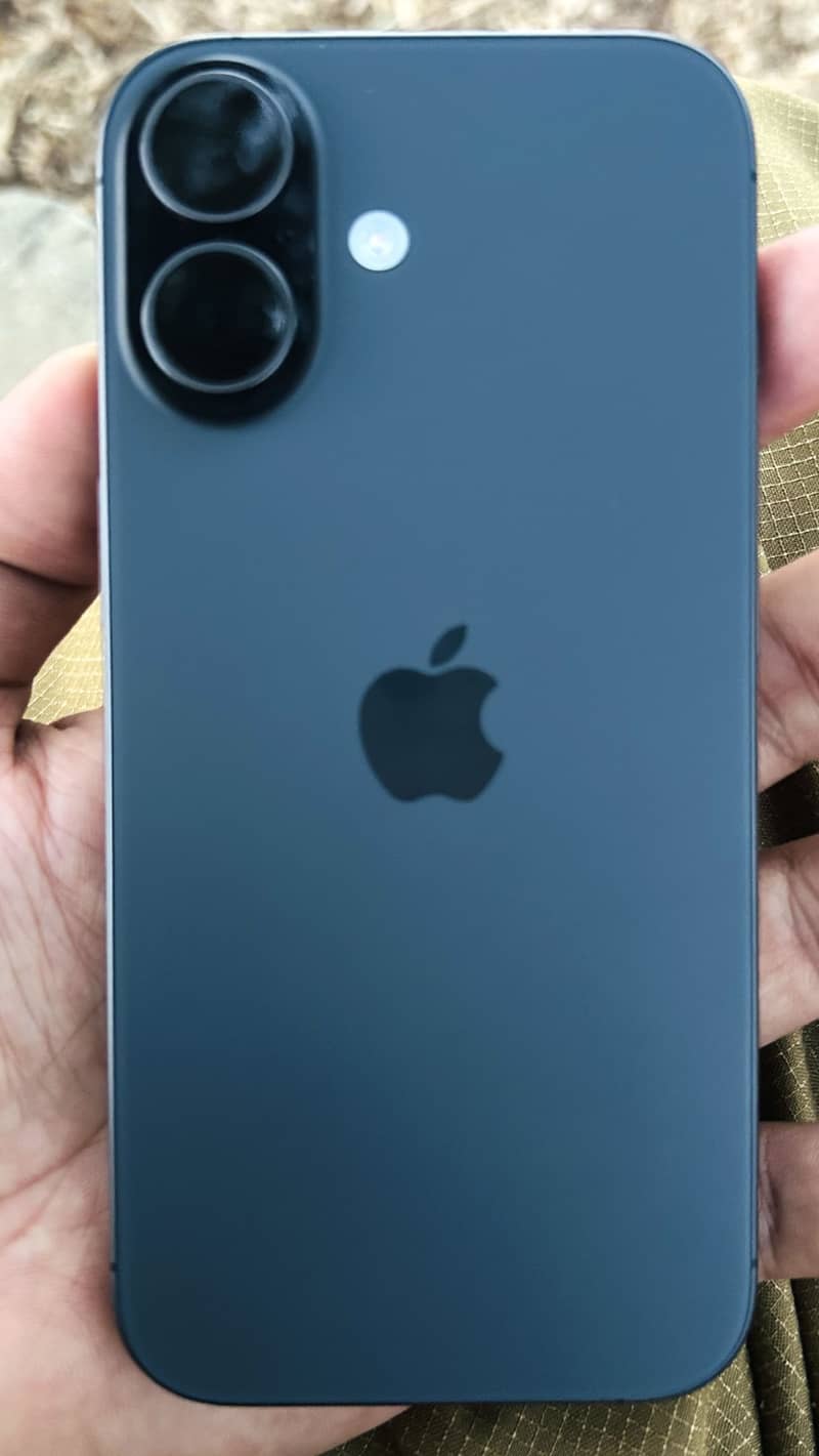Apple iPhone 17 1