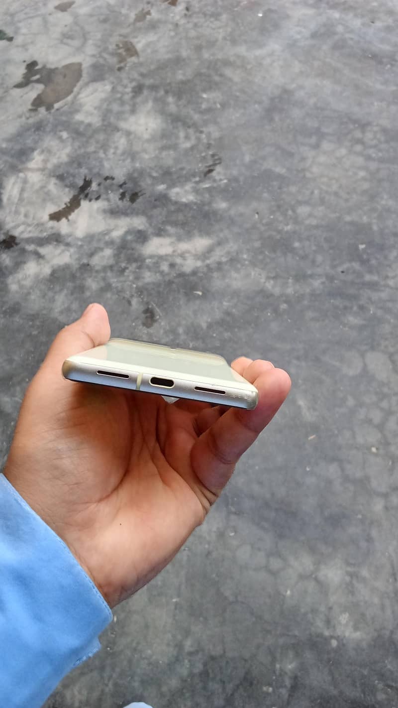 Google Pixel 7 6