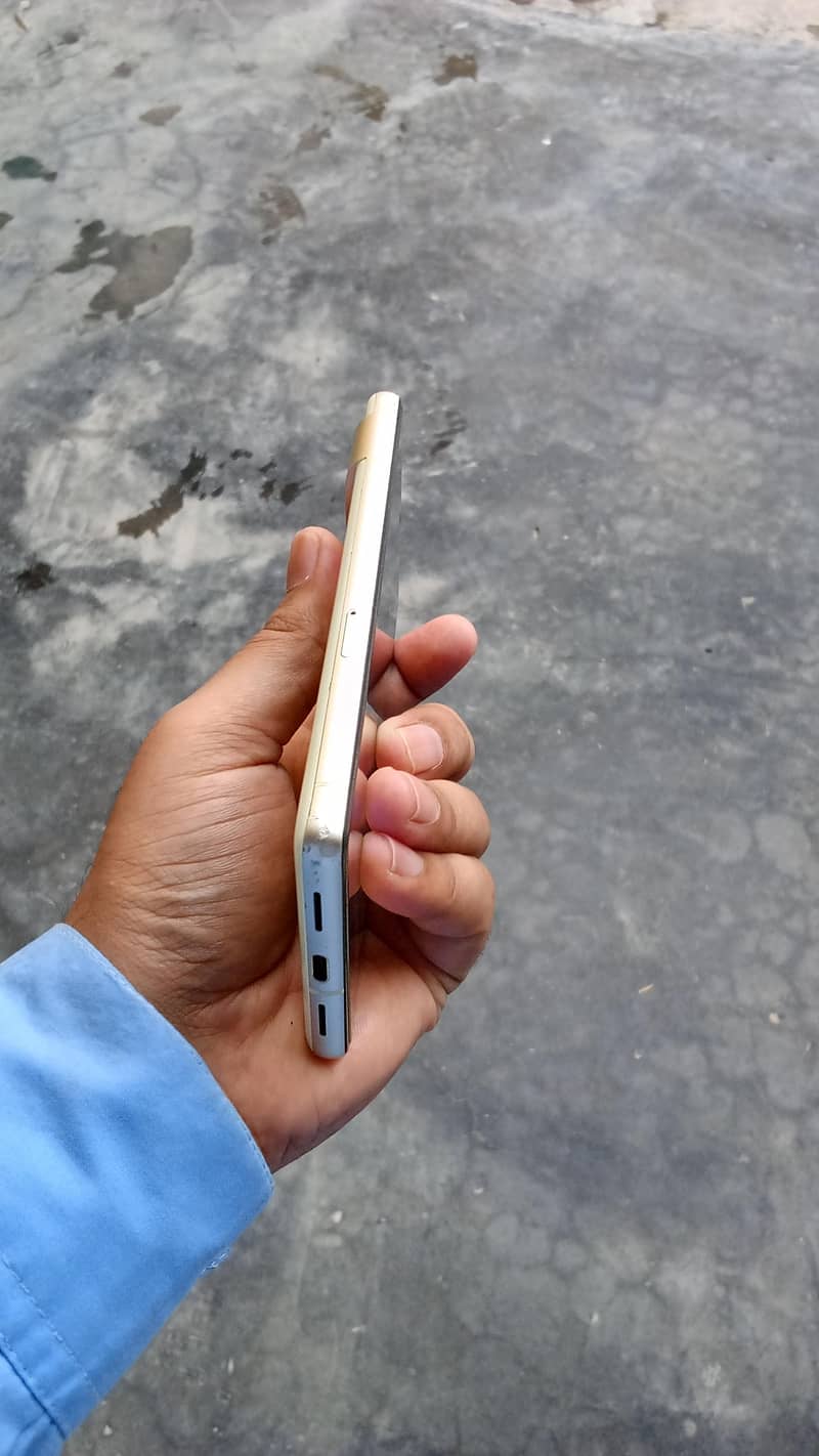 Google Pixel 7 8