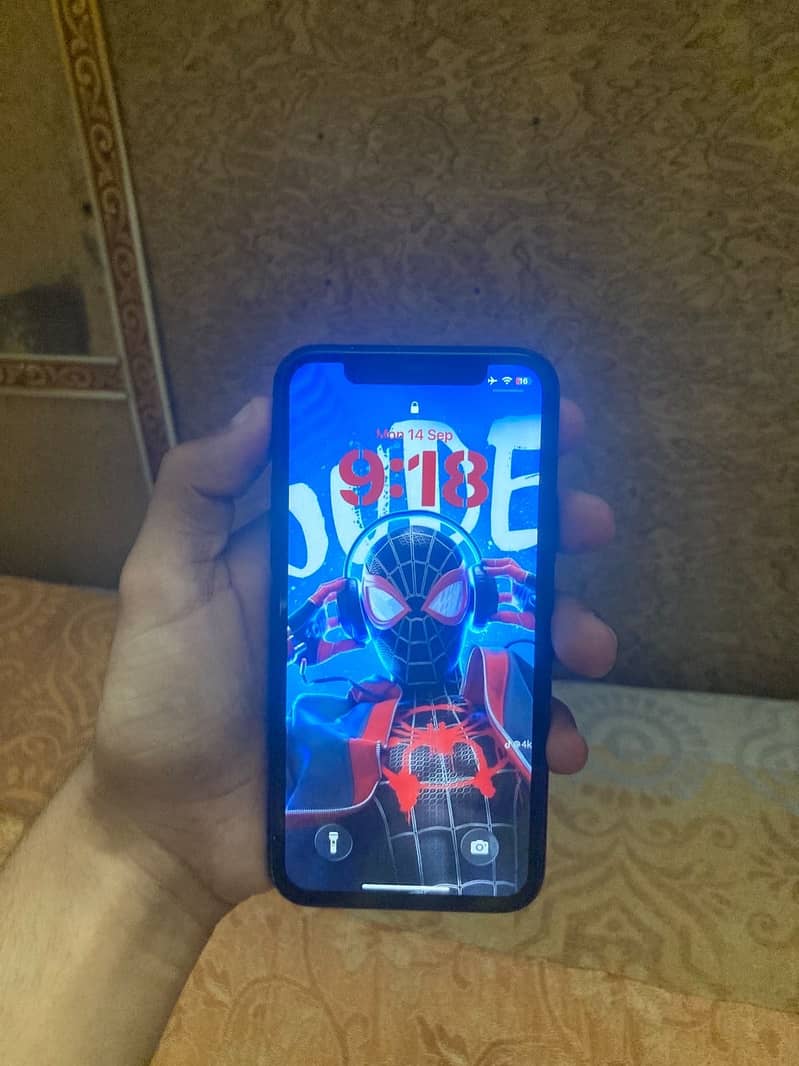 Apple iPhone 11 Pro 1