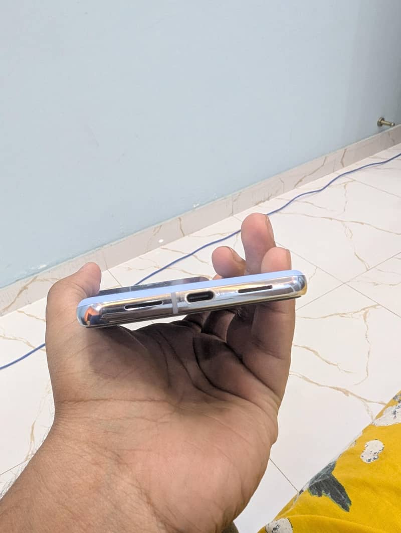 Google Pixel 8 Pro(official) 4