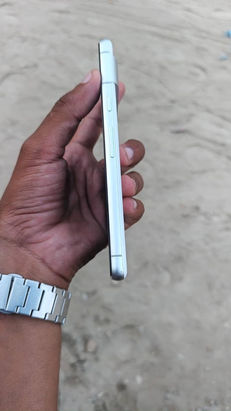 Google Pixel 7 2