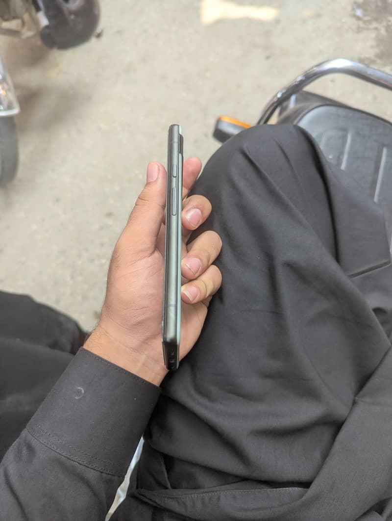 Google Pixel 6a 2