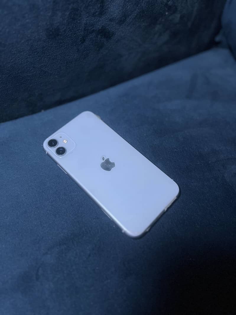Apple iPhone 11 0