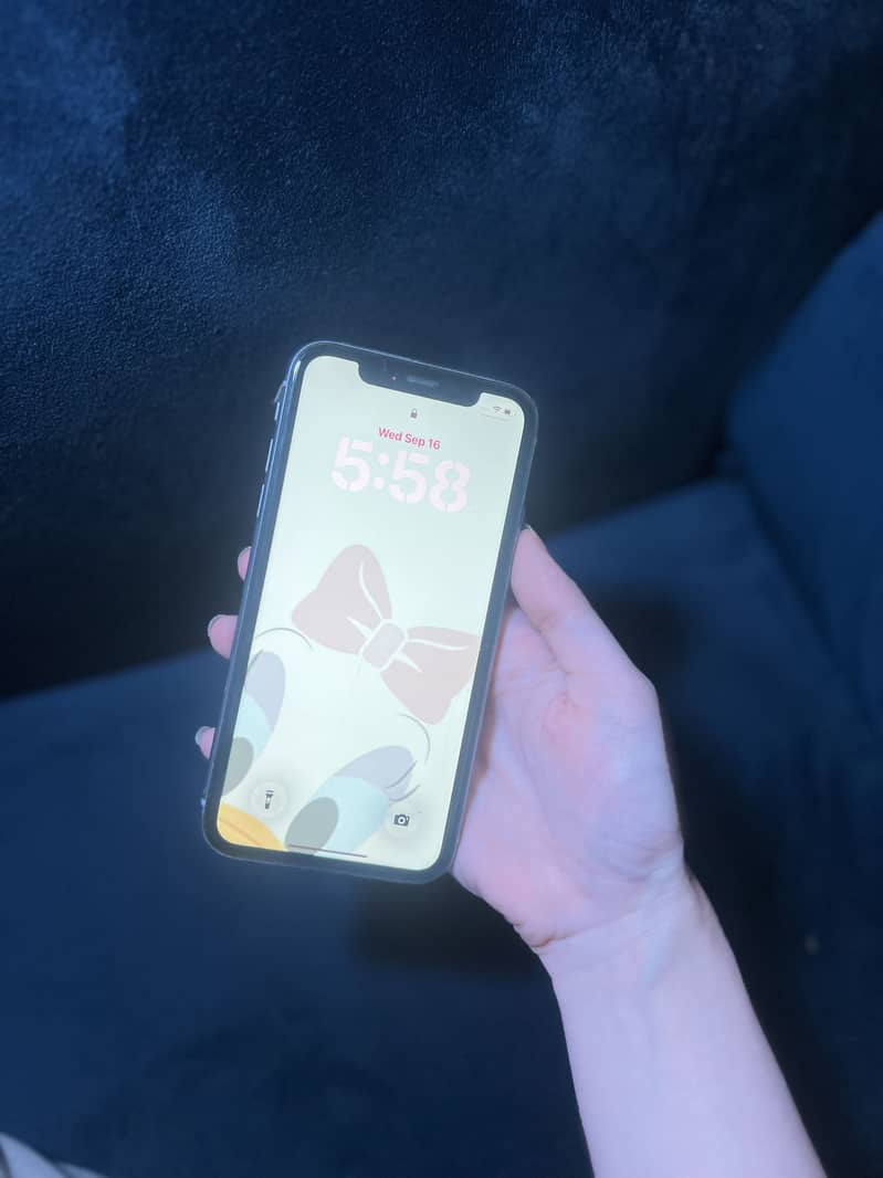 Apple iPhone 11 5