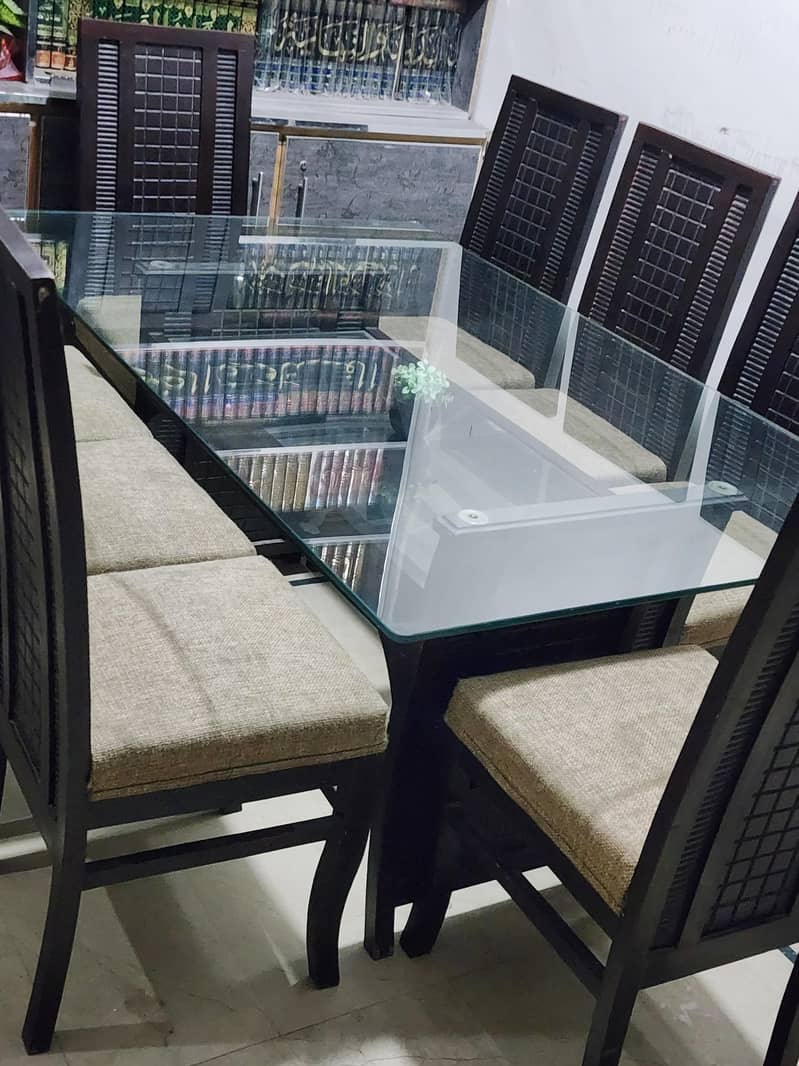 dining table new condition 0
