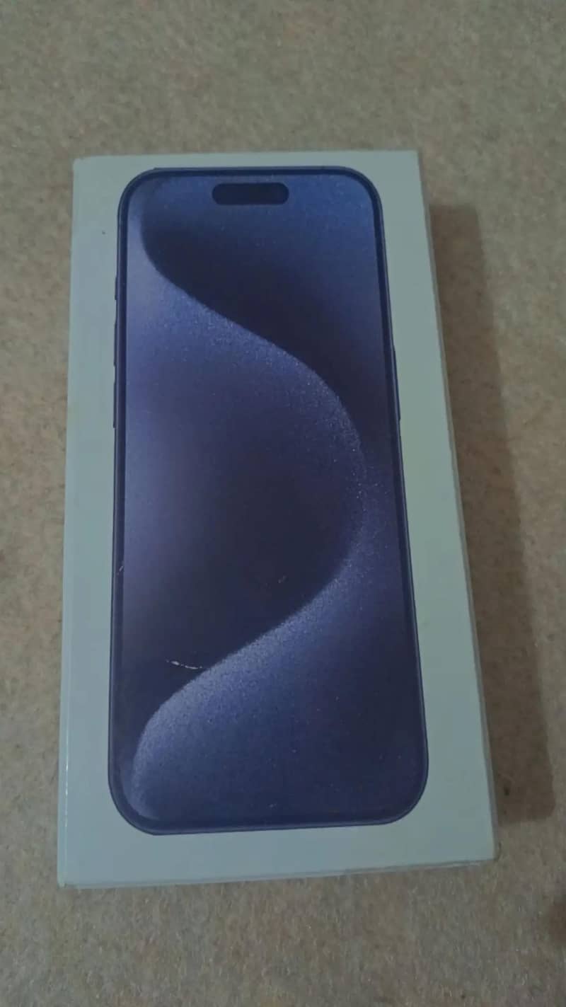 Apple iPhone 15 Pro Max 5