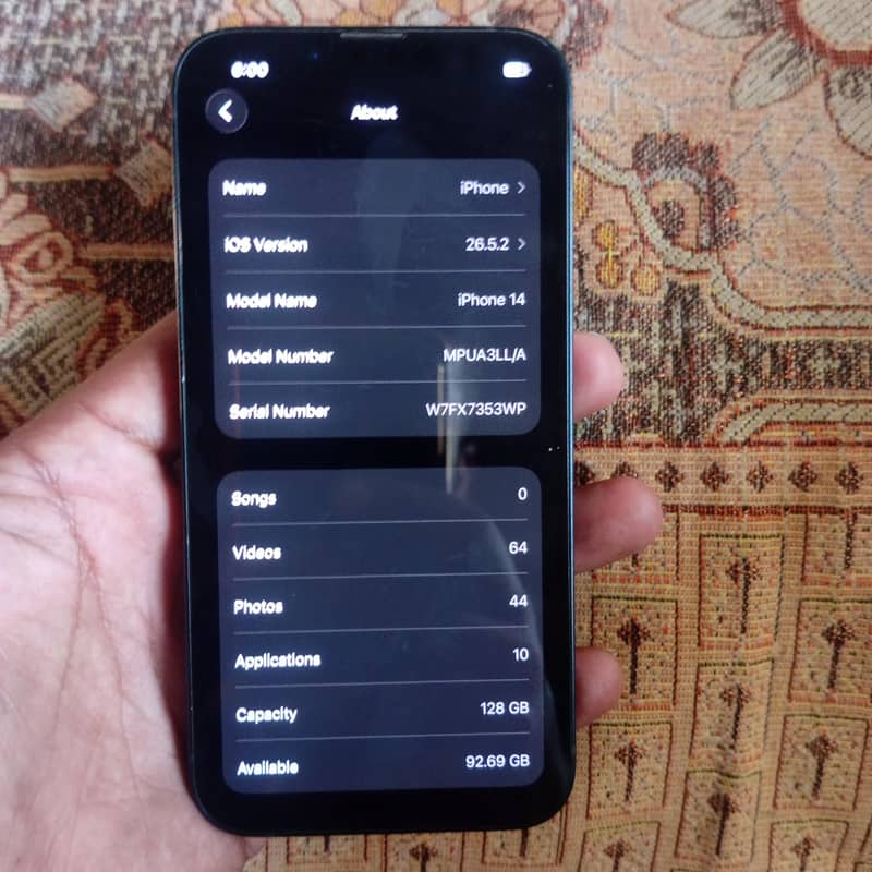Apple iPhone 14 3