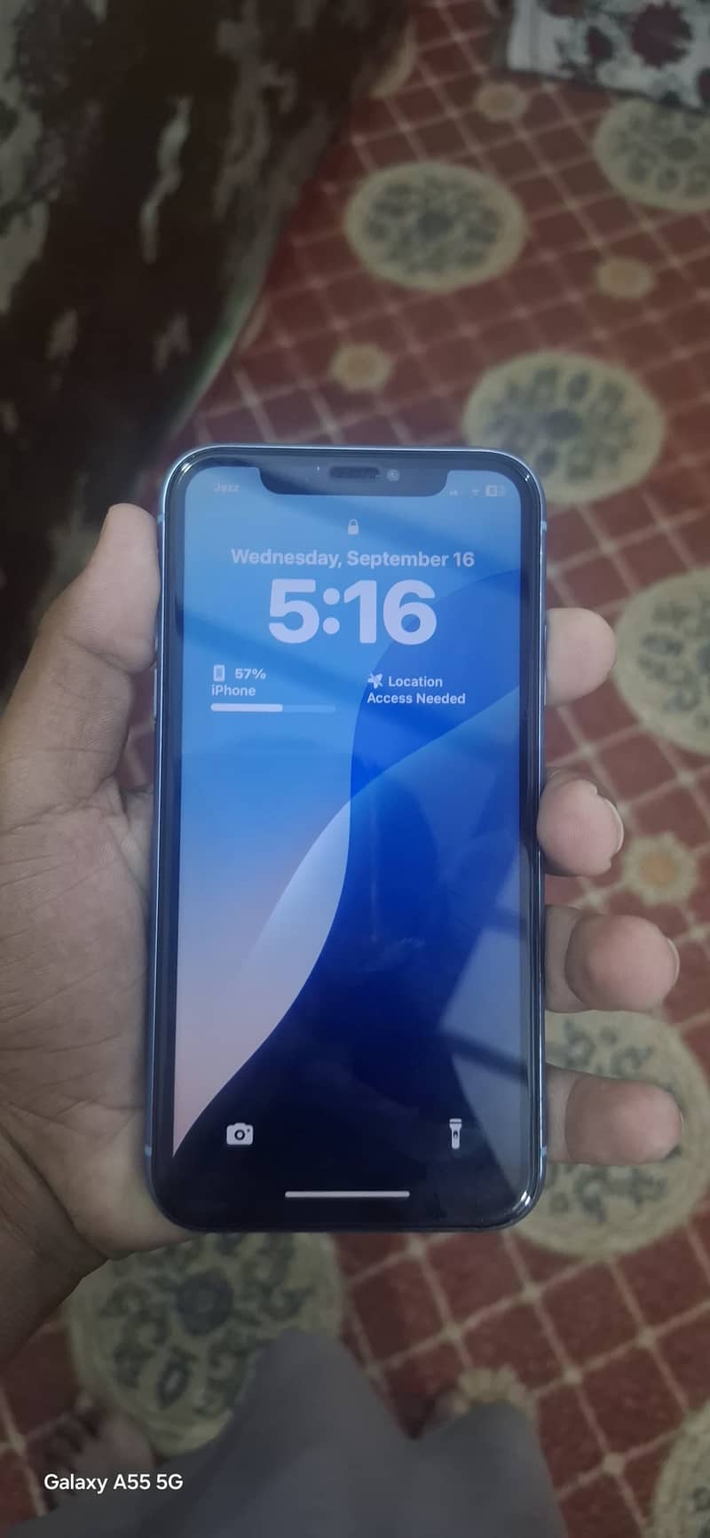 Apple iPhone XR 1