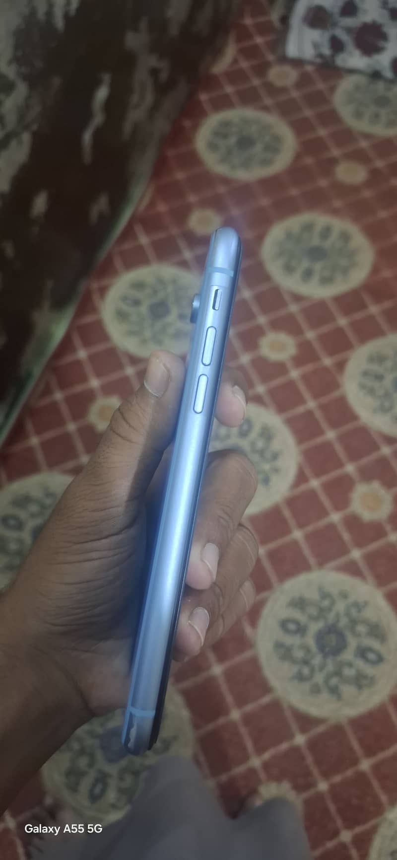 Apple iPhone XR 5