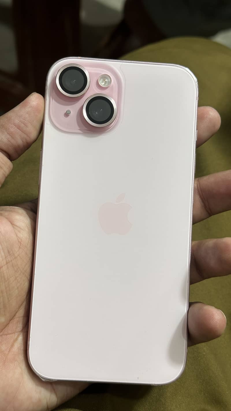 Apple iPhone 15 8